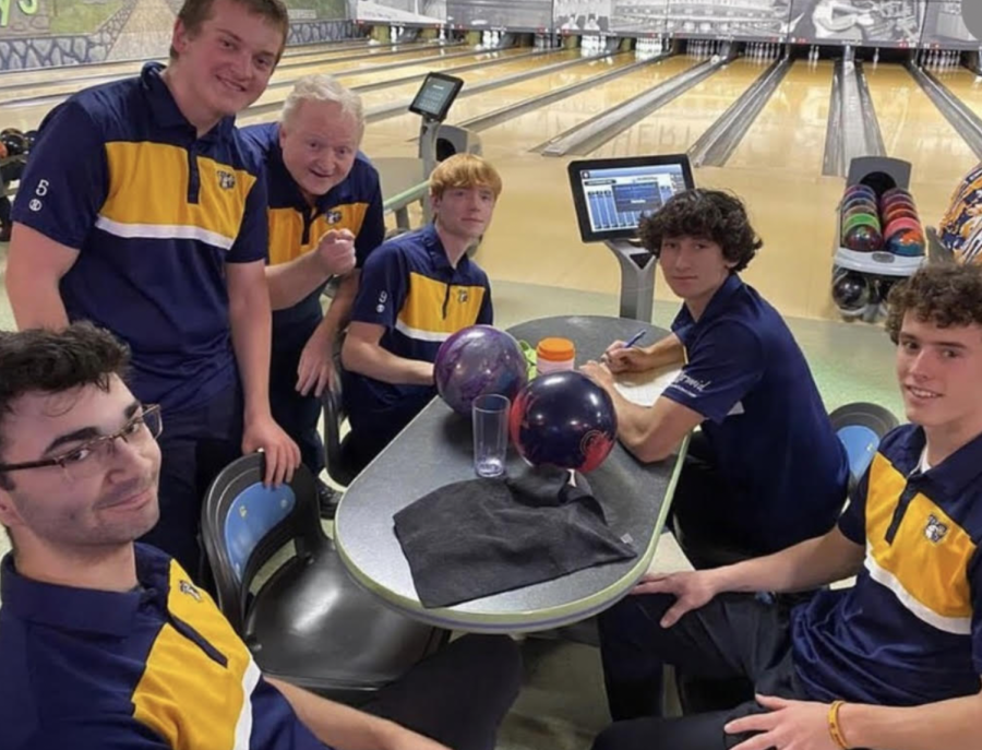 Totino-Grace Bowling Team Strikes the Season